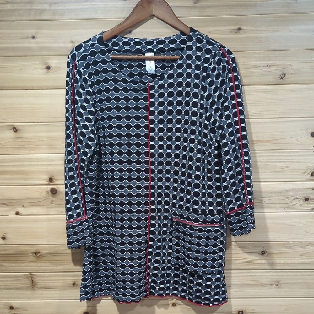 Curvesque‎ Top Womens M Black Textured Knit Blouse USA Art